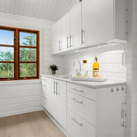 Semesterbostad Tammo - 1-1km From The Sea By Interhome